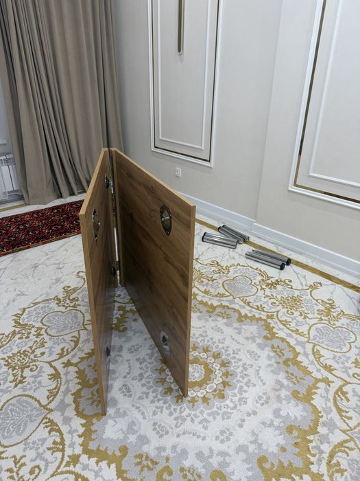 Продается стол до 12 чел