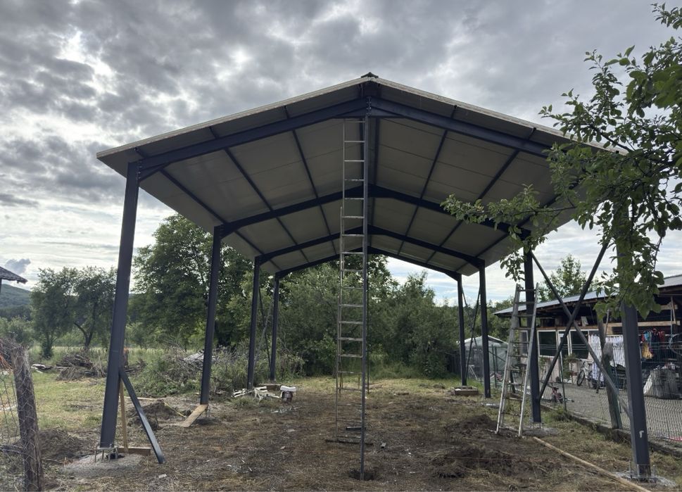 Facem hale metalice 10x30x4.  10x20x4.    10x25x4 accept variante auto