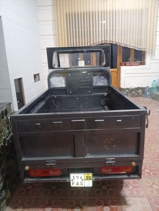 Moto skuter yuk tashidigan
