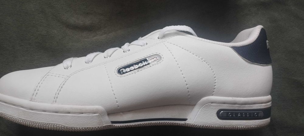 Оригинални, нови, кецове Reebok, унисекс, размер 36