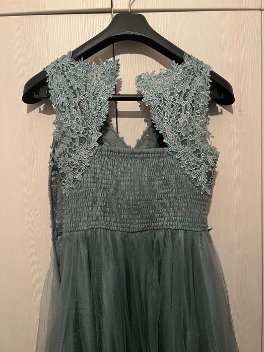 Дамска официална рокля