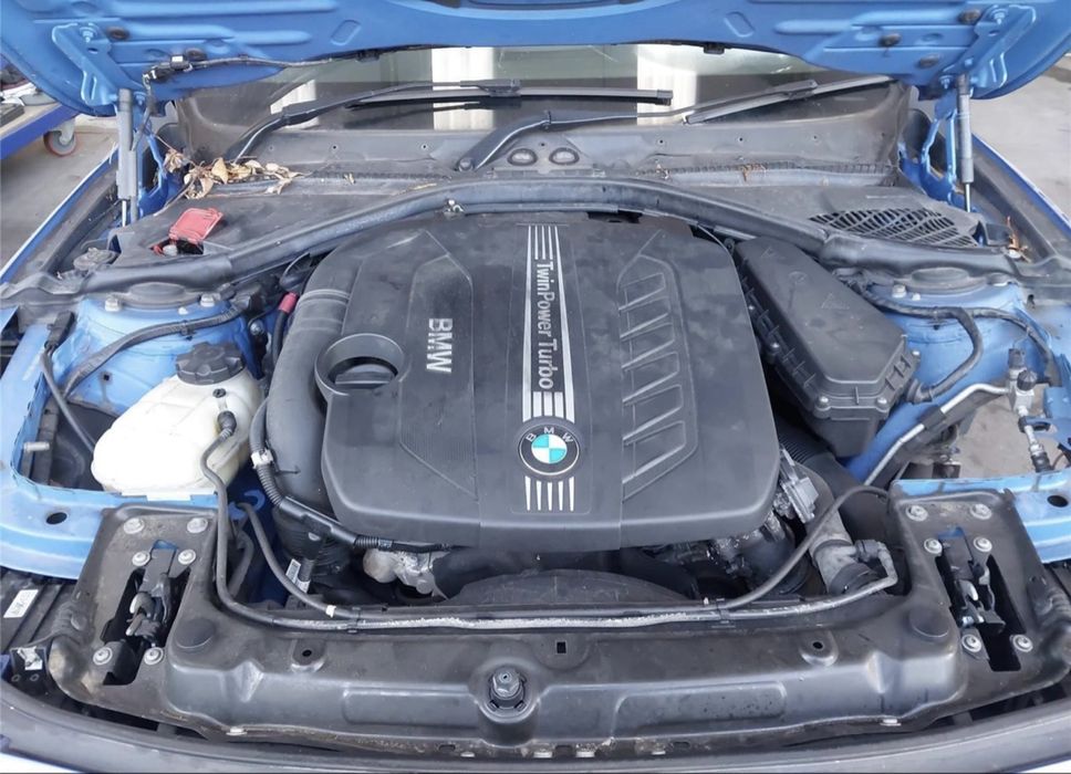 На Части Бмв ф30 330д 258к.с. Хдрайв(bmw f30 na chasti 330d M sport)