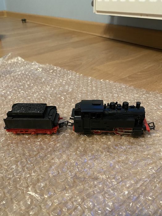 Locomotiva + vagon carbune H0 piko