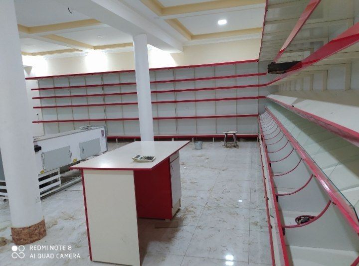 Магазин полка за матиряли полни певха доставка бесплатная