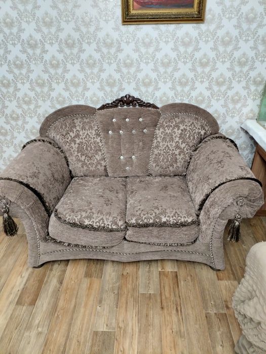 Продам диваны.Фирма Потютьков