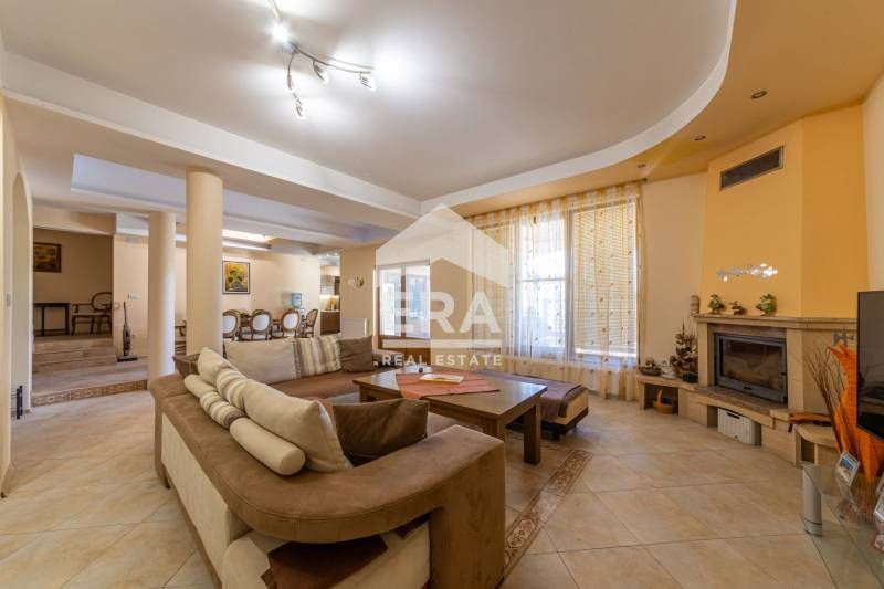 Продава се Къща в с. Болярци, Област Варна - 340 кв.м за 1736 €/кв.м - Снимка #4