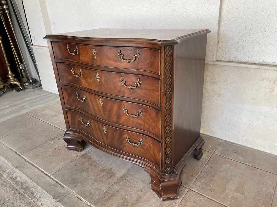 Скрин от масивна дървесина