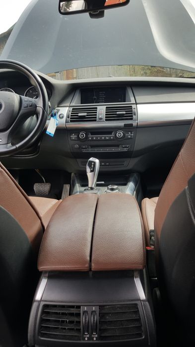 Bmw X5 E70LCI 2011 306CP