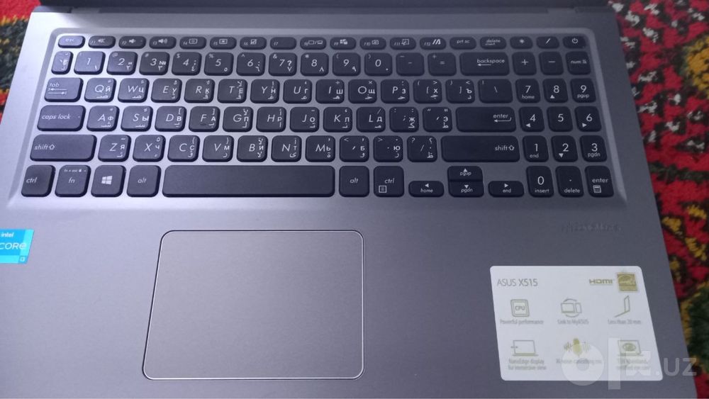 Asus VivaBook X515EA