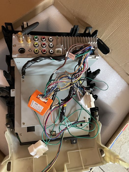 Android магнитолла от Land Cruiser 200