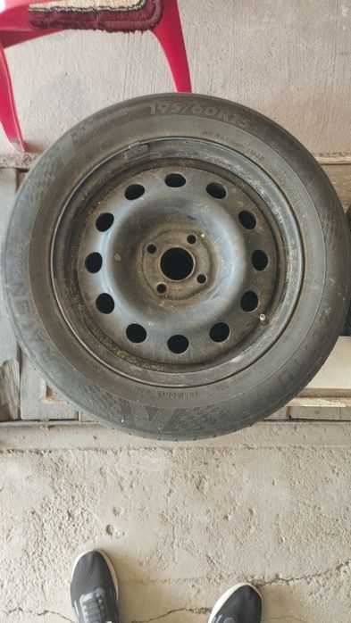 Продается Баллоны R15