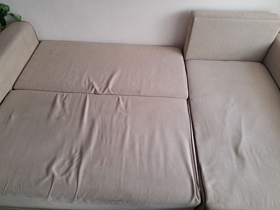 Разтегателен диван