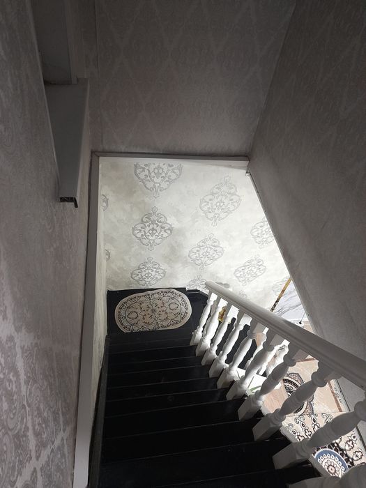 Частный мансардный дом