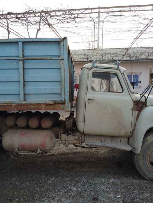 53сотилади эгасидан