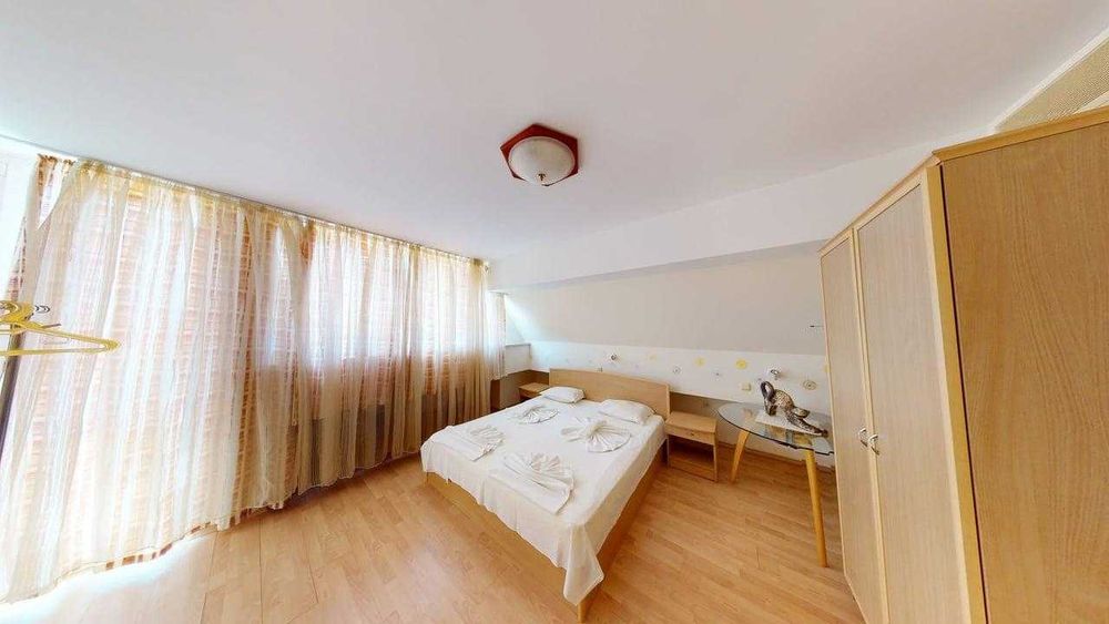 Продава се Тристаен апартамент в к.к. Слънчев бряг - 116 кв.м за 940 €/кв.м - Снимка #5