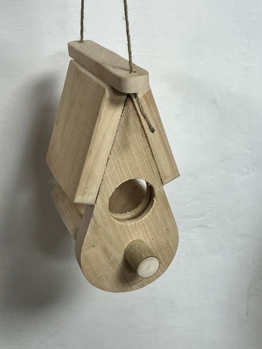 Кормушка скворечник для птиц