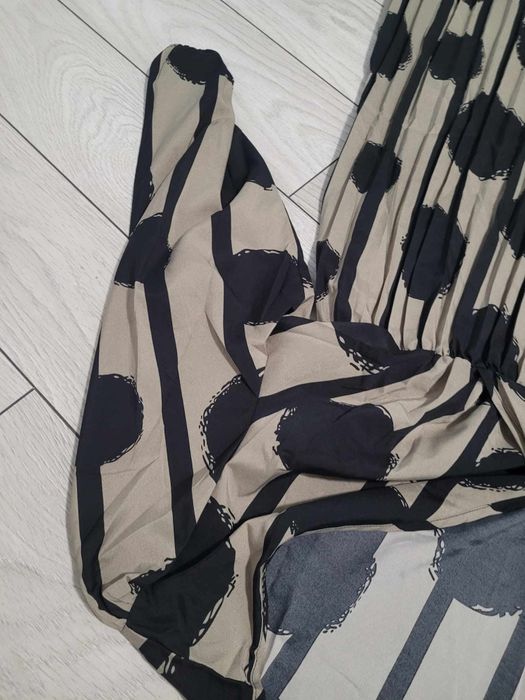 Rochita noua, marime mare 3xl