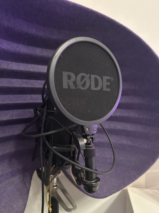 Microfon Rode NT-1 Placa sunet Scarlett