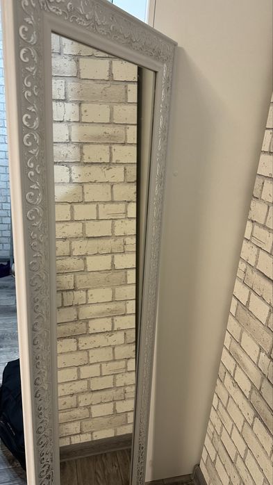 Зеркало красивое