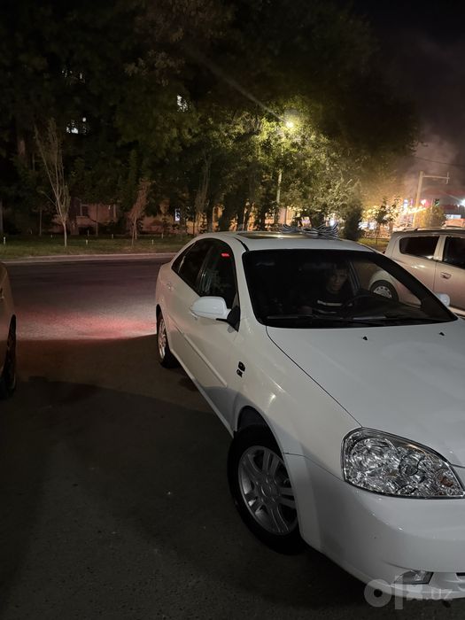 Lacetti 2013 1.6 avtomat