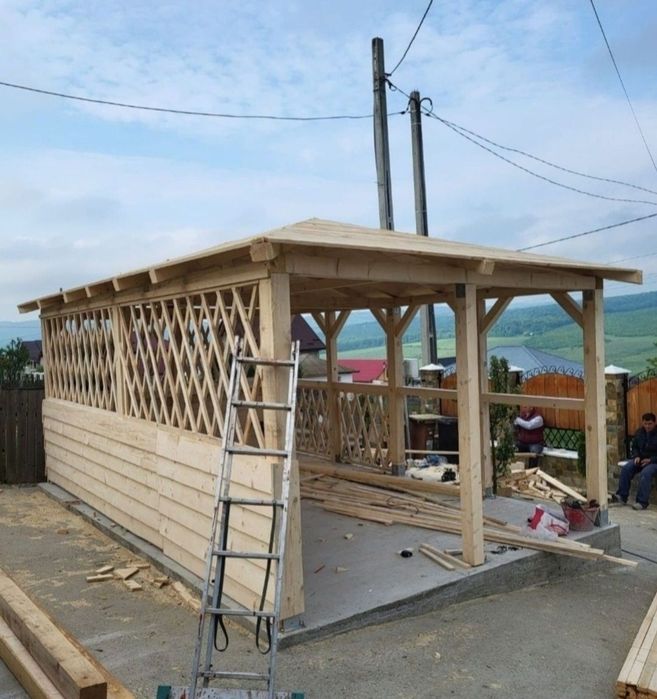 Vând căsuțe foișoare terase de gradina