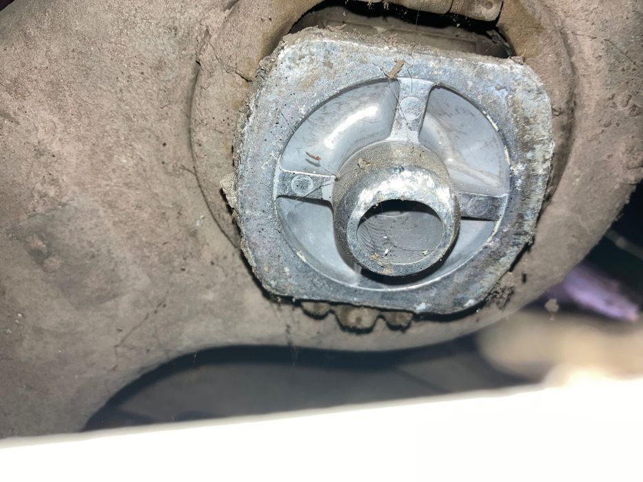 Заден мост Mercedes w221