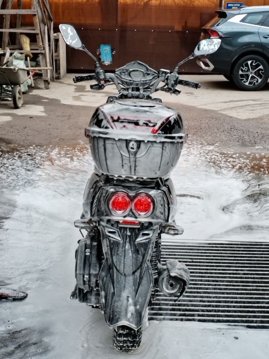 Бумер сатылады бағасы 210келісім бар