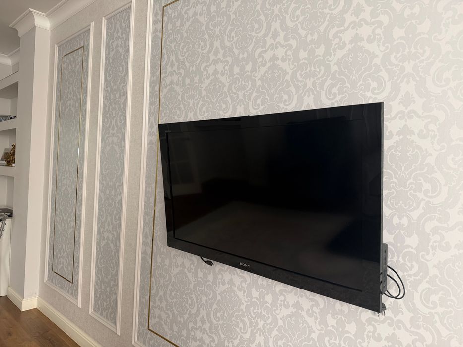 Телевизор Sony KLV-40BX400