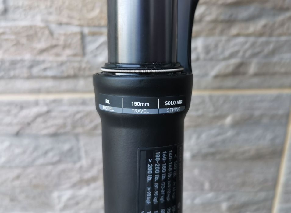 ! РАЗПРОДАЖБА! Вилка Rock Shox Recon Silver RL 2021 150mm / 27.5" Boost Tapered