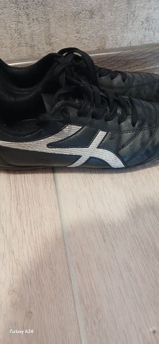 Кроссовки сороконожки