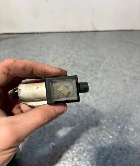 Releu valvetronic 861B023922 BMW Seria 3 2001 318ti MT (143 hp)