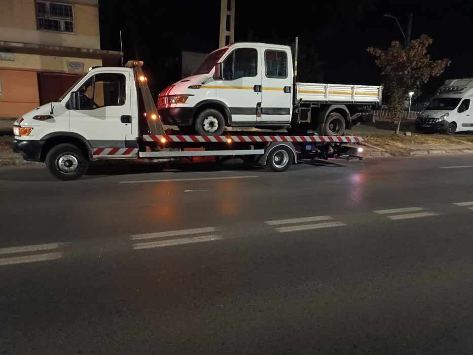 Platforma tractari auto asistenta rutiera