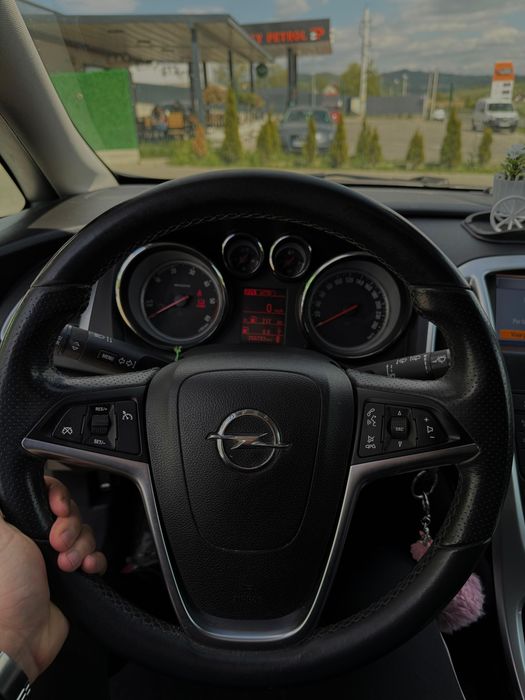 Opel Astra J 1.7D EcoPlex