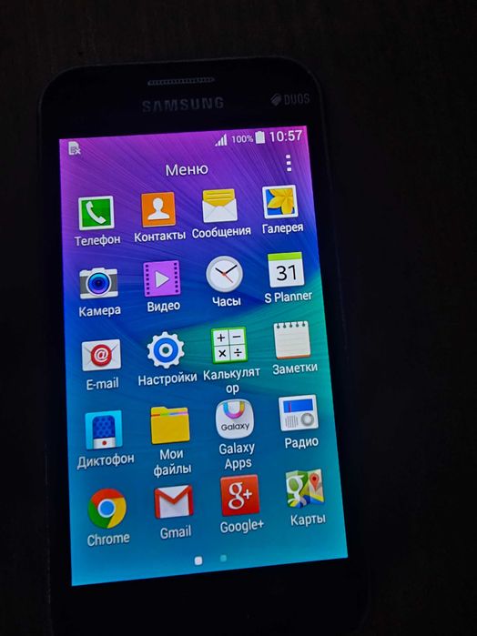 Samsung Galaxy J1  НЕДОРОГО