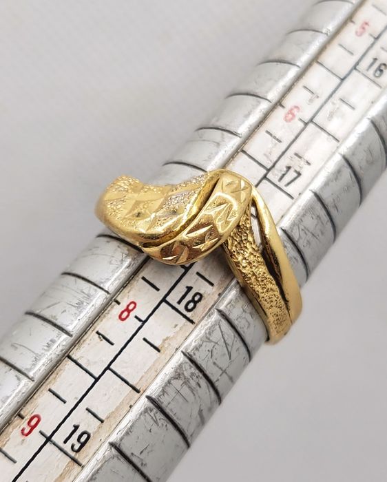 Inel din aur 14K model texturat – mărimea 55, gramaj 3,18 gr