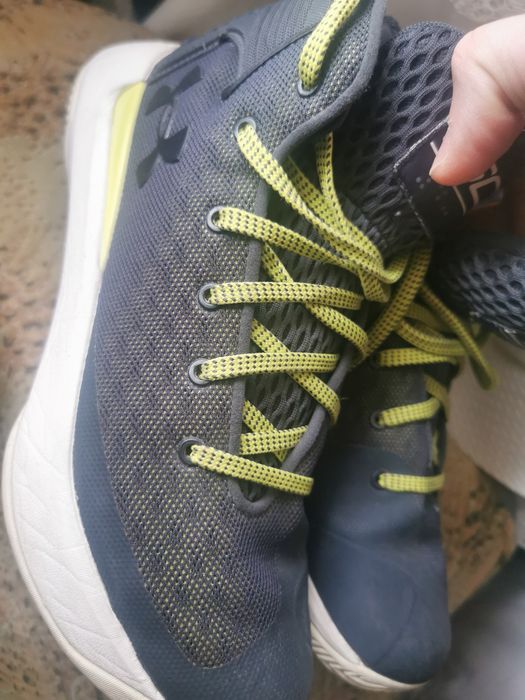 Adidas Under Armour nu nike 39 24.5 cm