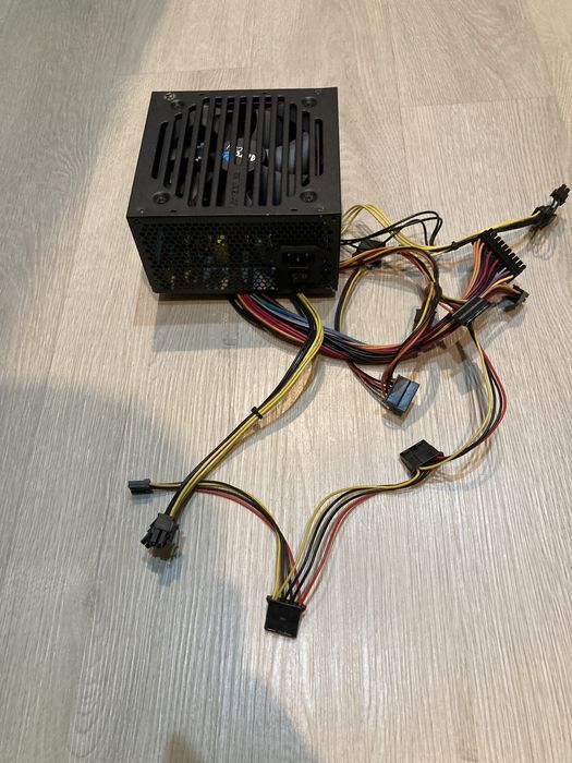 Блок питания AeroCool VX Plus 550