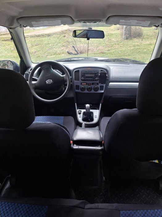 Vand sau schimb cu vw Saran  sau Seat  Ahambra 4x4lhambra