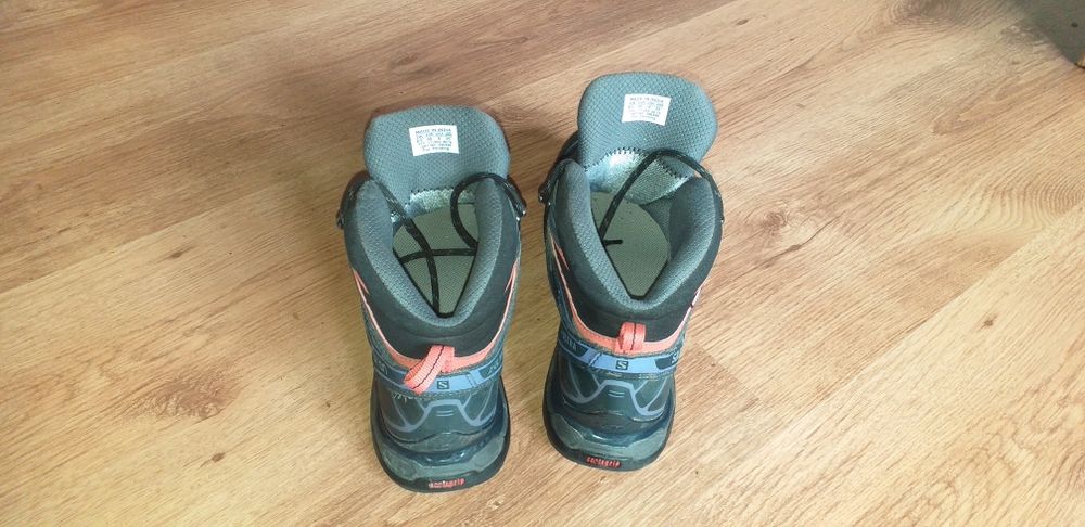 Bocanci munte Solomon X Ultra Mid 2 Gore-Tex mărime 40 cm