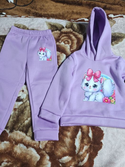 Продам детский новый костюм