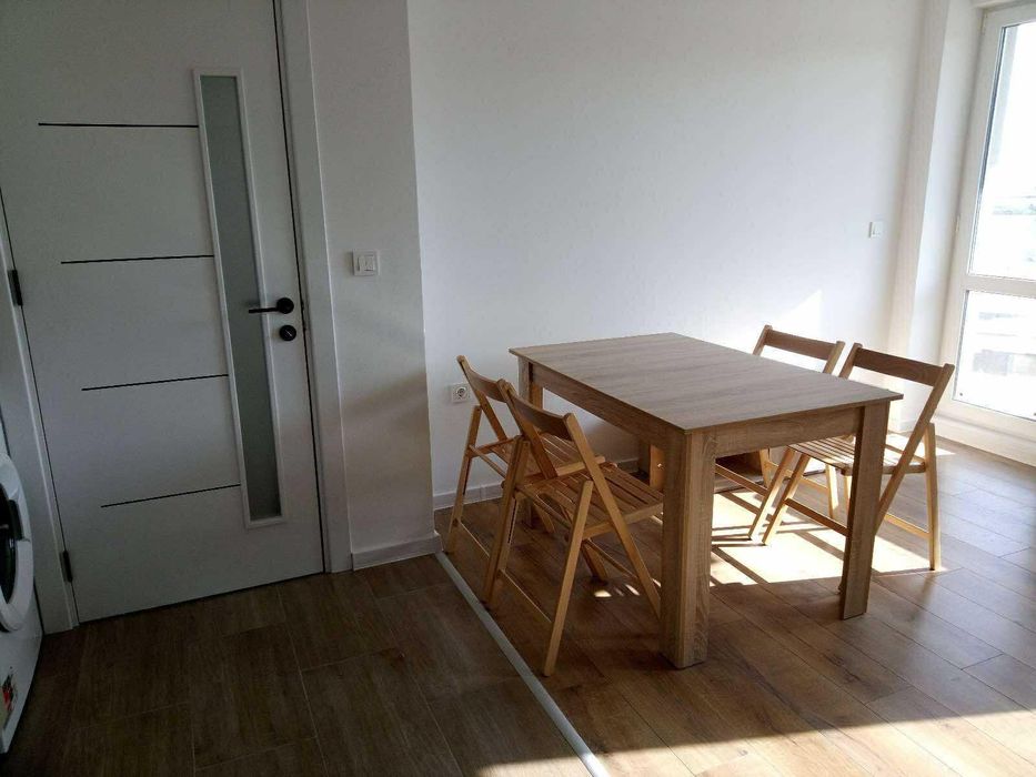 Дава се под наем Двустаен апартамент в Варна, Възраждане 3 - 73 кв.м за 614 € - Снимка #1