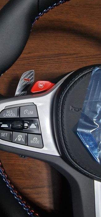 Volan bmw nou g30 g31 g11 g01 g02 cu padele de carbon si vibratii