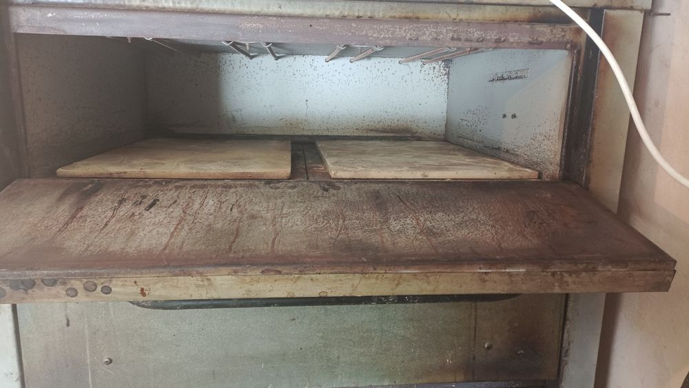 Подовый печка Восход Российская очень хороший для подового хлеба