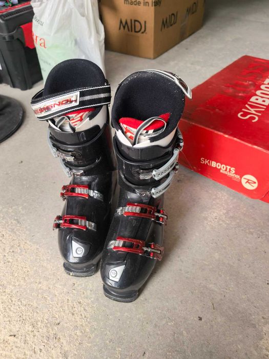 Обувки за ски спортове