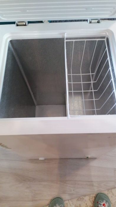 Продам морозильник 100л