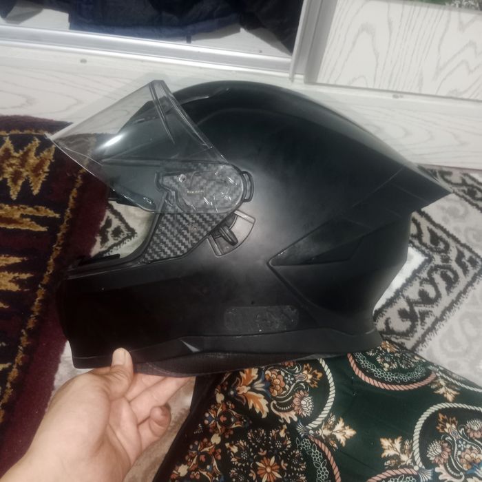 axk shlem sertifikati bor hech qayeri qirilmagan razmeri L kõrinishi