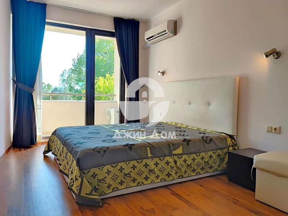 Продава се Двустаен апартамент в Созопол - 93 кв.м за 979 €/кв.м - Снимка #4