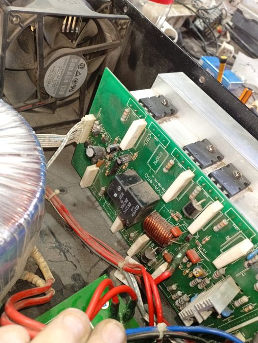 Ремонт аудиоусилителей. Микшерных пультов.