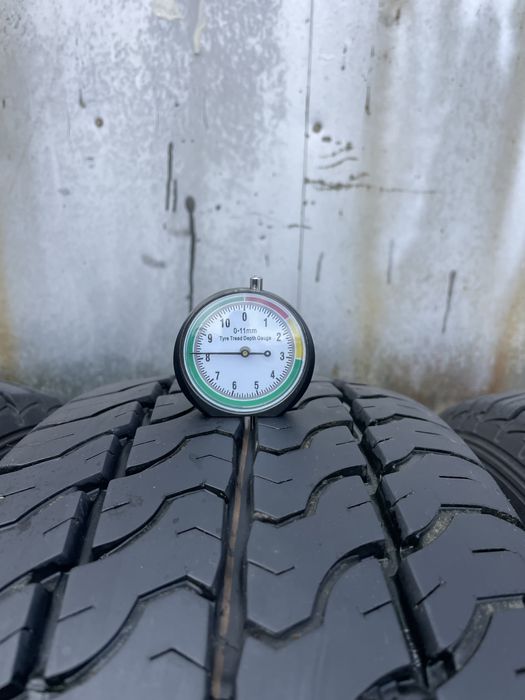 4 бр 215/65/16C Dunlop 2024г 8мм НОВИ