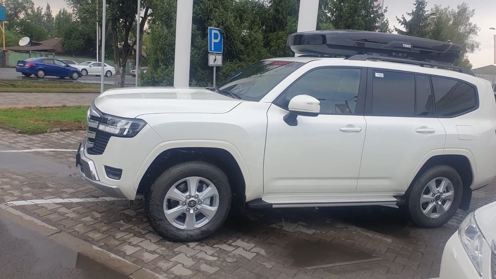 Продам багажный бокс